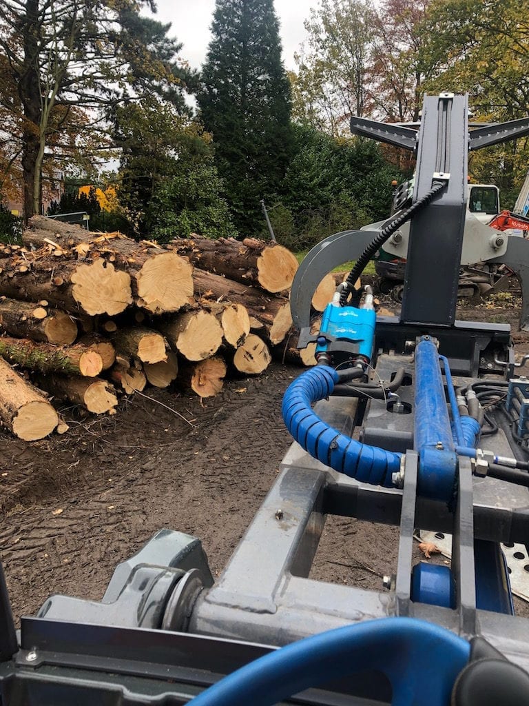 Wainwright Stump Removal | Professional Tree Stump Grinding and Removal Cheshire and the North West | Machine